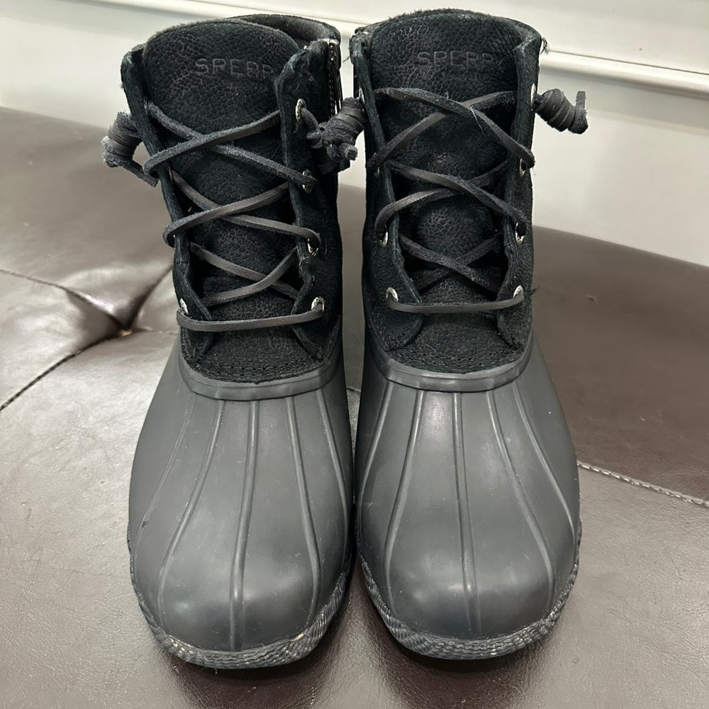 Sperry Women's Saltwater Duck Boot, size 7.5M